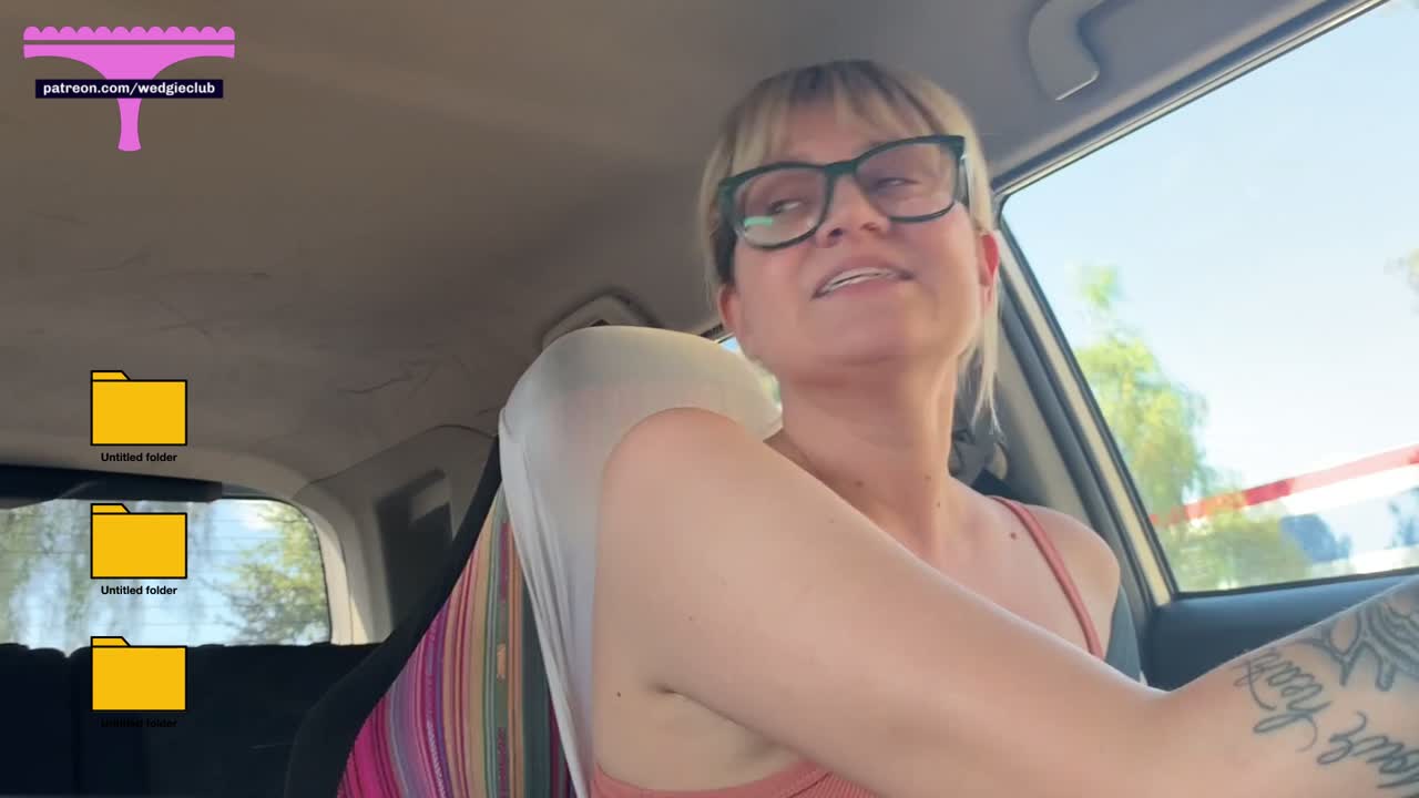 BEAUTIFUL GIRL GETS PUBLIC ATOMIC WEDGIE IN DRIVE THRU EMBARRASSING TIKTOK  - FC2 Video